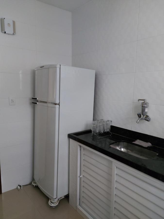 Апартаменты Apartamento Com Vista Para Praia Do Forte Em Кабу-Фриу Экстерьер фото